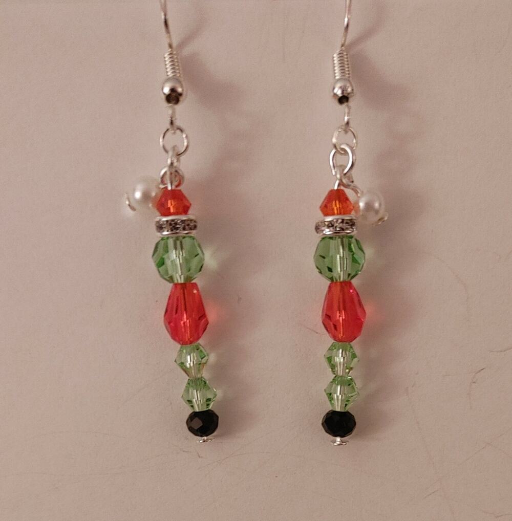 Handmade Grinch Inspired Red Green Beaded Christmas Dangle Earrings #C65